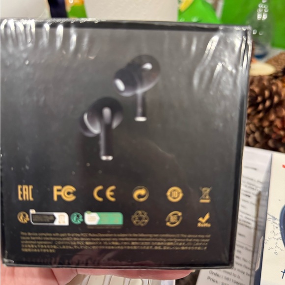 Black Wireless Earbuds with Charging Case - Picture 2 of 2